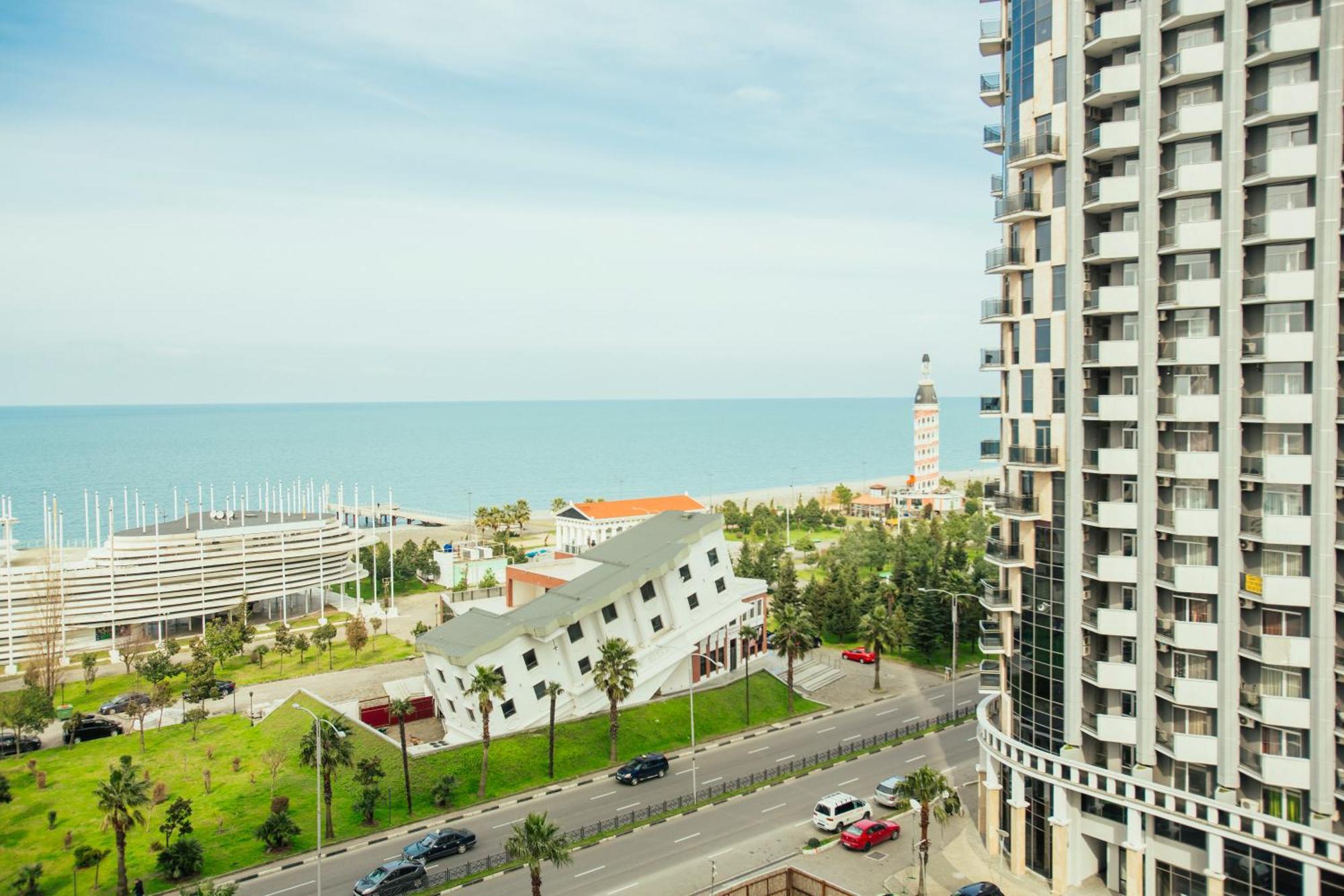 Batumi Royal Apartments Extérieur photo