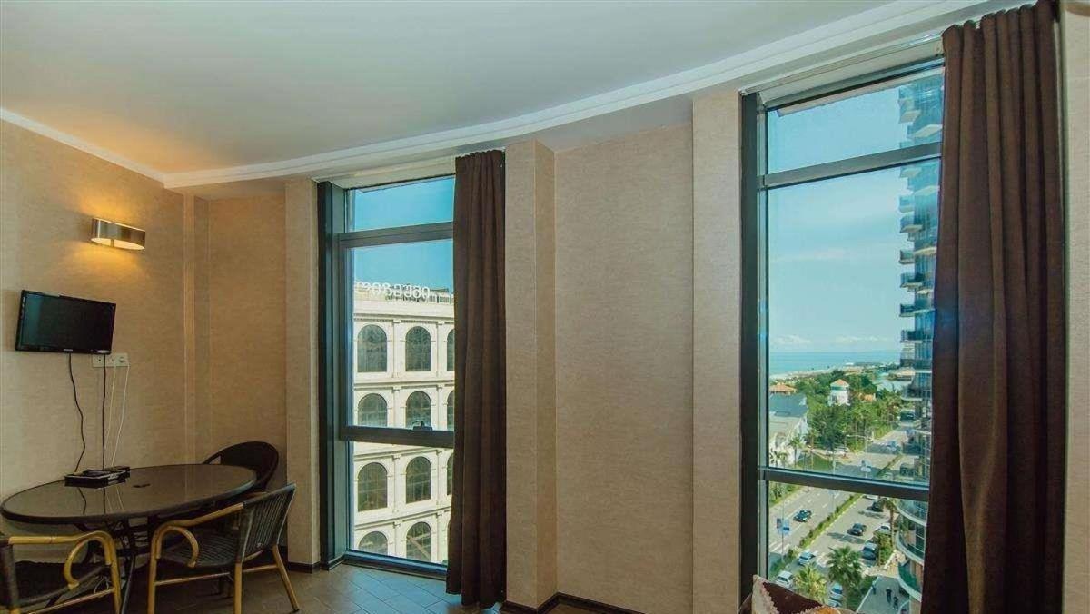Batumi Royal Apartments Extérieur photo