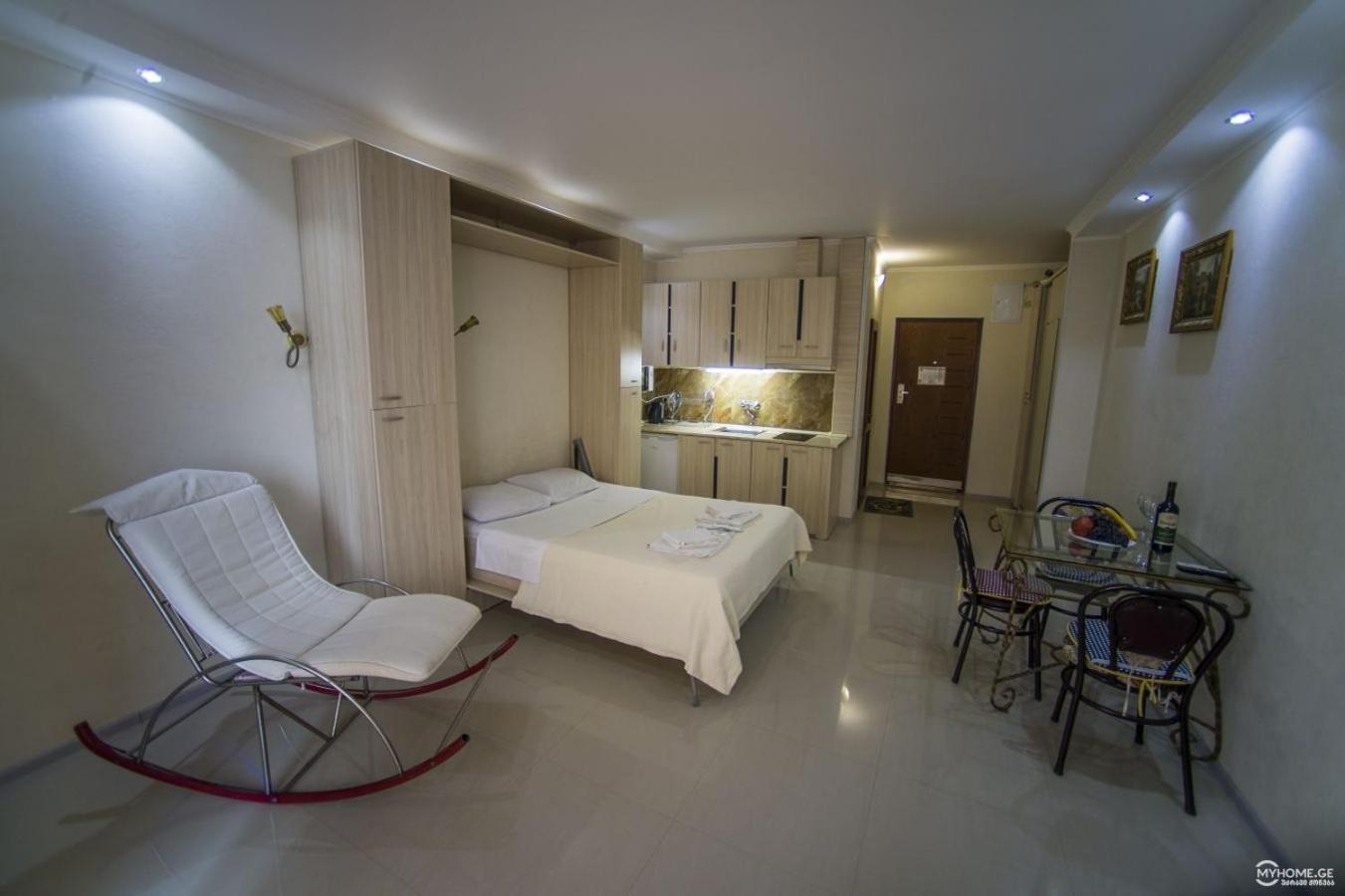Batumi Royal Apartments Extérieur photo