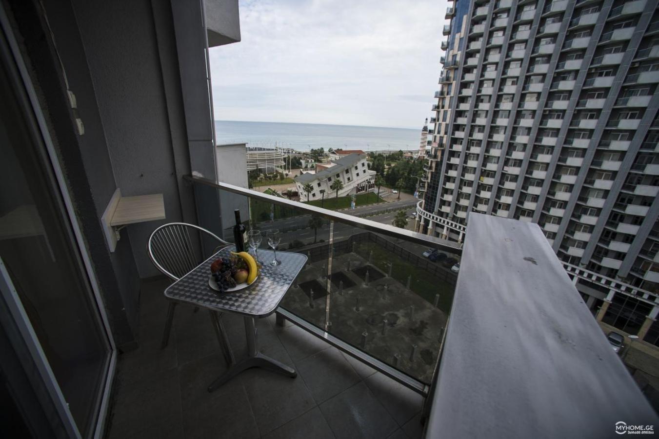 Batumi Royal Apartments Extérieur photo